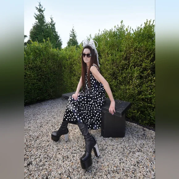 Vera Wang Disney Ears Tiara Crystal Headband Minnie Fairytale Wedding Veil - Picture 9 of 11